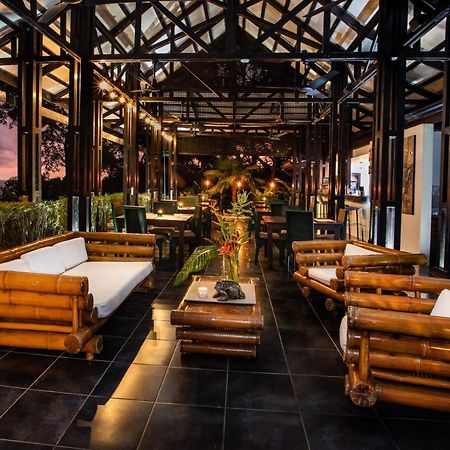 Tiki Villas Rainforest Lodge - Adults Only ウビタ エクステリア 写真