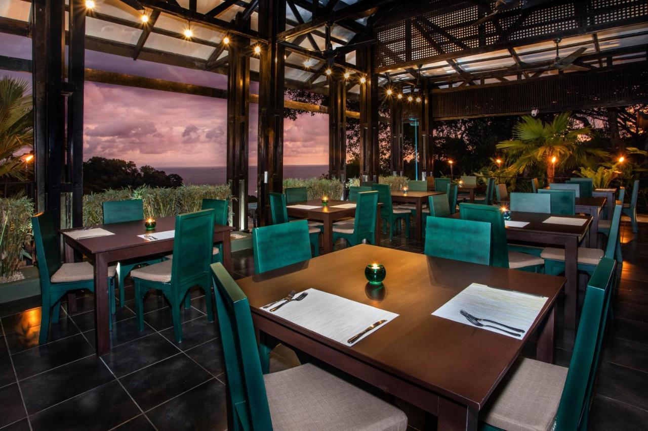 Tiki Villas Rainforest Lodge - Adults Only ウビタ エクステリア 写真