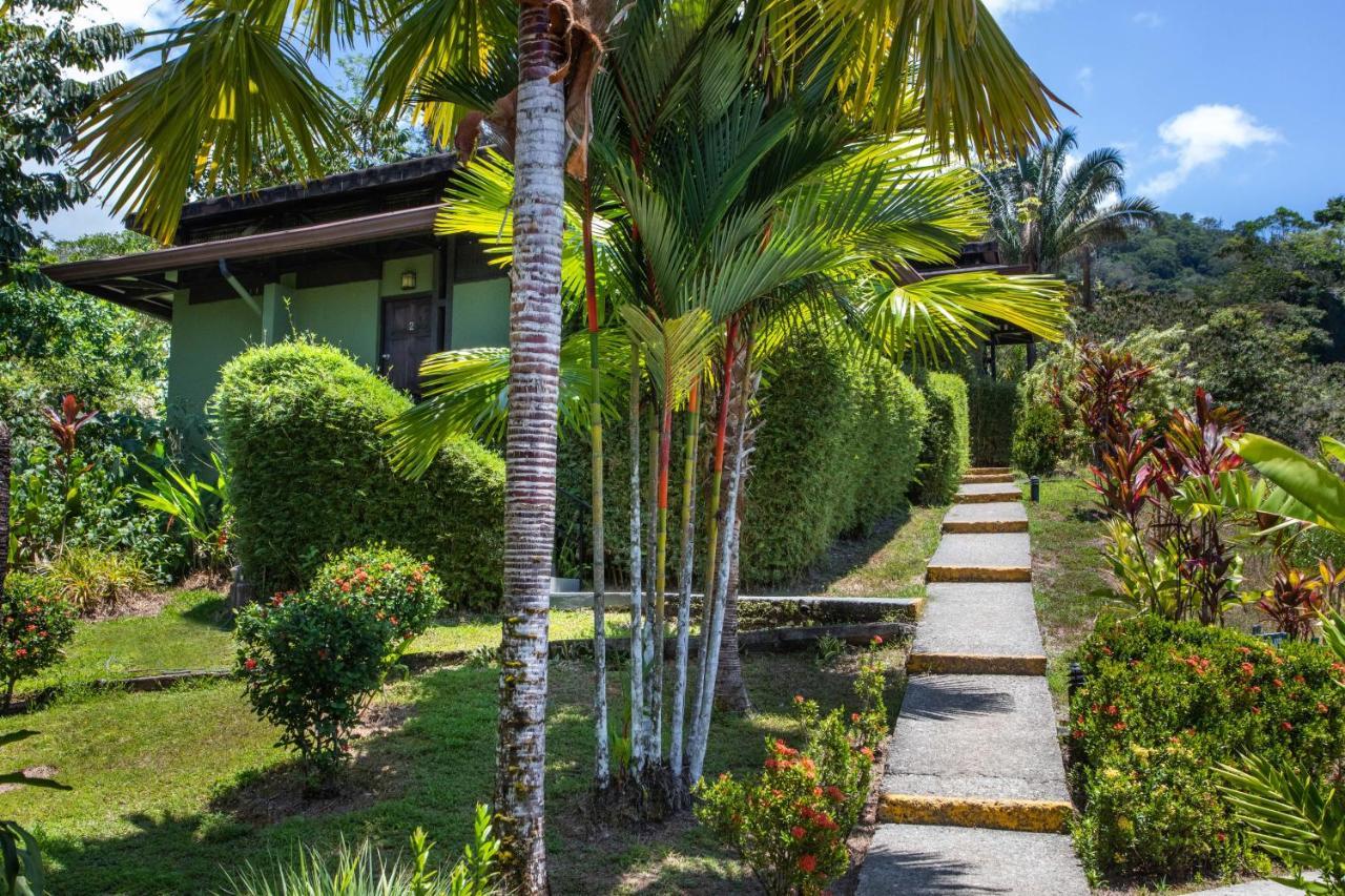 Tiki Villas Rainforest Lodge - Adults Only ウビタ エクステリア 写真