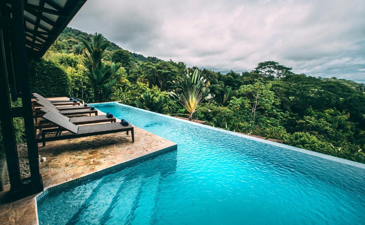 Tiki Villas Rainforest Lodge - Adults Only ウビタ エクステリア 写真